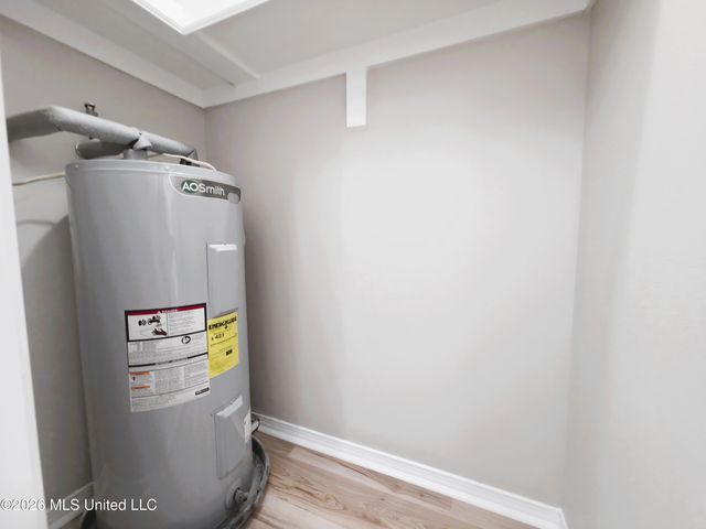 8816 Mermaid Avenue, Ocean Springs, MS 39564