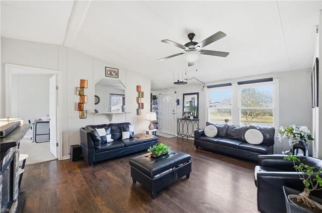 1309 Skylark DR, Virginia Beach, VA 23453