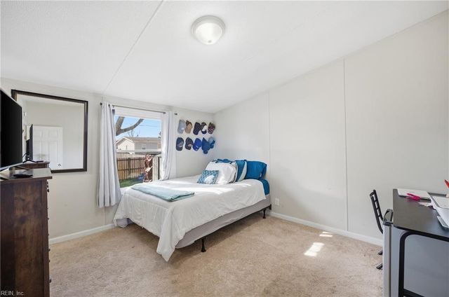 1309 Skylark DR, Virginia Beach, VA 23453