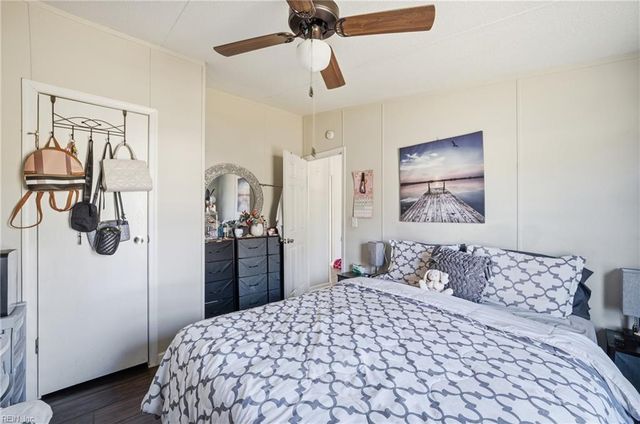 1309 Skylark DR, Virginia Beach, VA 23453