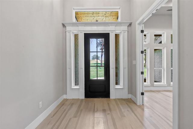 1064 Glenoaks Drive, Weatherford, TX 76088