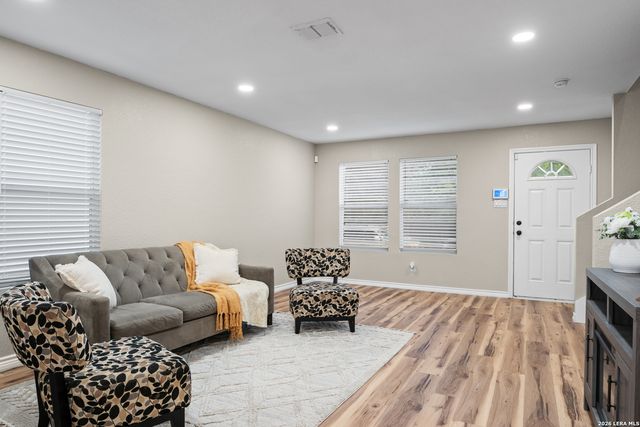 4743 Quiet Strm, San Antonio, TX 78222