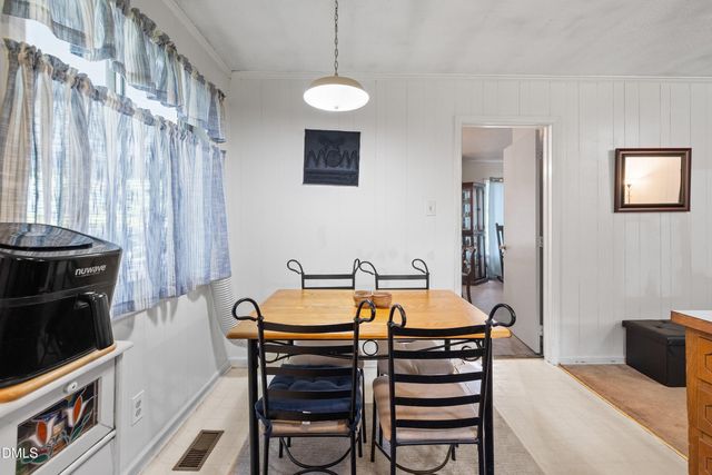 1418 S Mineral Springs Road, Durham, NC 27703