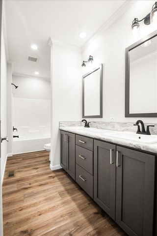 785 Sam Black Road, London, KY 40741