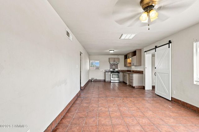 1520 Mayfield Road, Las Cruces, NM 88007