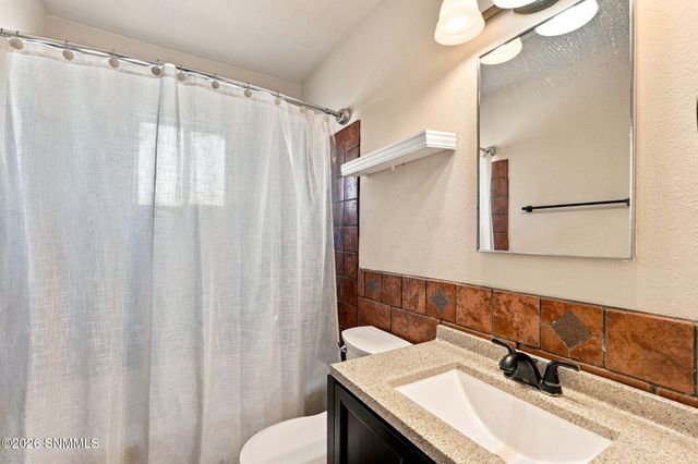1520 Mayfield Road, Las Cruces, NM 88007