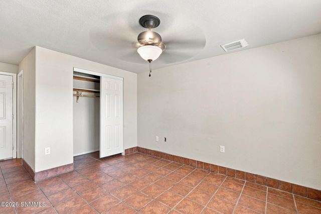 1520 Mayfield Road, Las Cruces, NM 88007