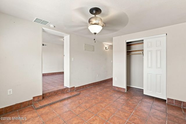 1520 Mayfield Road, Las Cruces, NM 88007