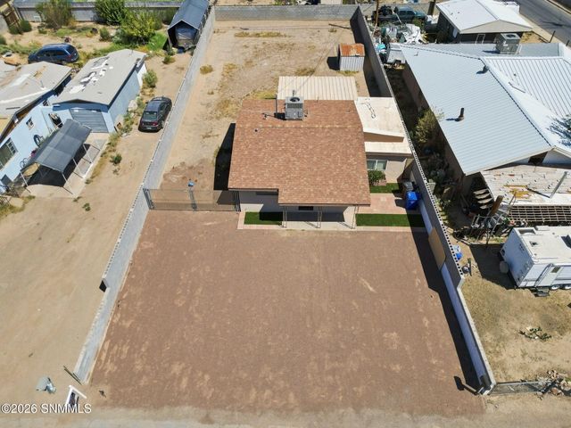 1520 Mayfield Road, Las Cruces, NM 88007
