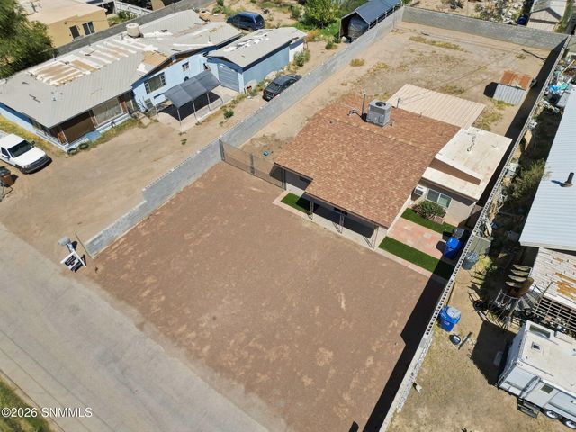 1520 Mayfield Road, Las Cruces, NM 88007