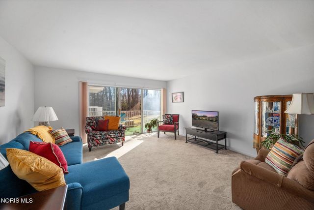 5679 Monroe Street, 1004, Sylvania, OH 43560