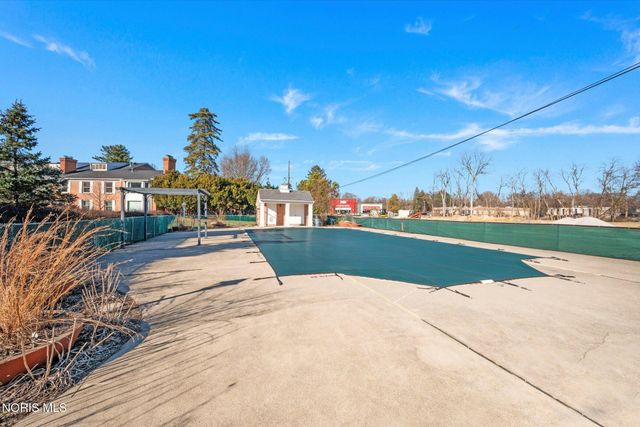 5679 Monroe Street, 1004, Sylvania, OH 43560