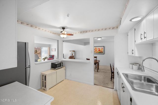 5679 Monroe Street, 1004, Sylvania, OH 43560