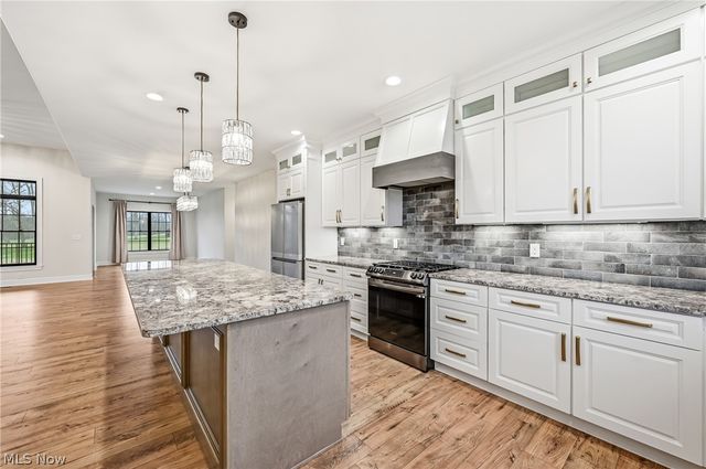 6879 Kyle Ridge Pointe, Canfield, OH 44406