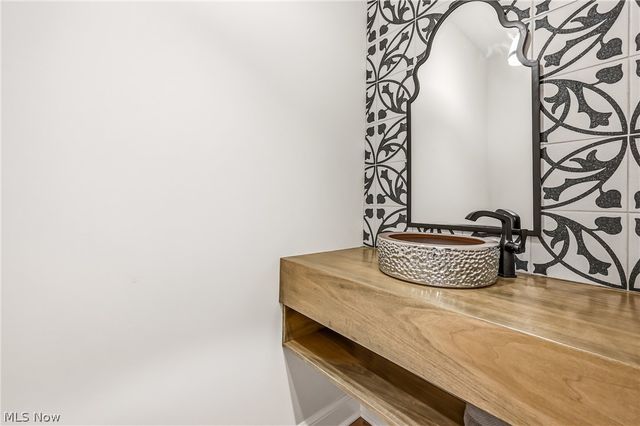 6879 Kyle Ridge Pointe, Canfield, OH 44406