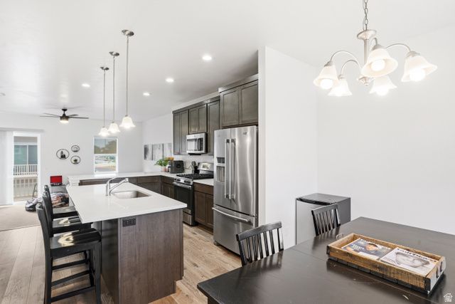 793 E 975 N, Layton, UT 84041