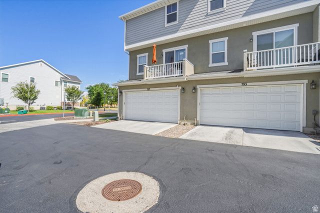 793 E 975 N, Layton, UT 84041
