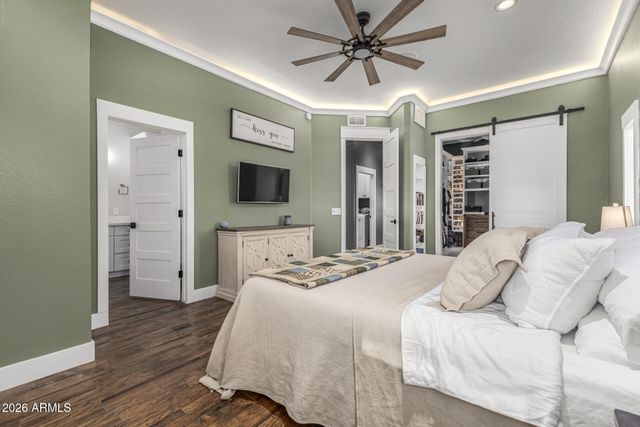 7042 N COTTON Lane, Waddell, AZ 85355