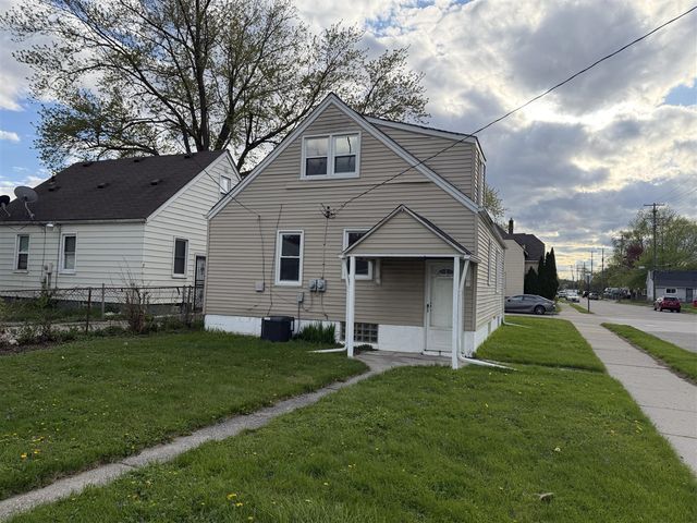 22864 Piper Avenue, Eastpointe, MI 48021