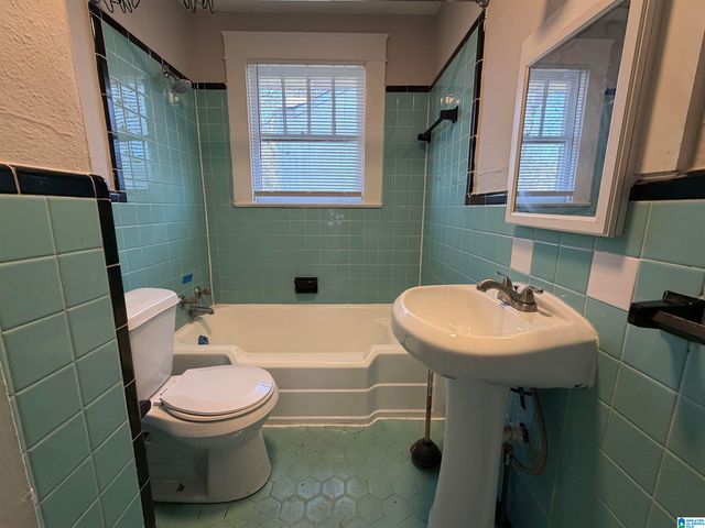 4166 51ST AVENUE N, Birmingham, AL 35217