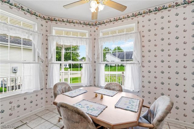10490 W Ravine View Court, North Royalton, OH 44133