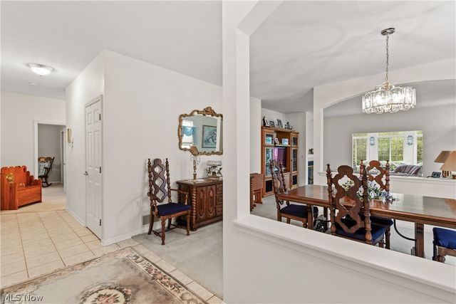10490 W Ravine View Court, North Royalton, OH 44133