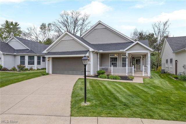 10490 W Ravine View Court, North Royalton, OH 44133