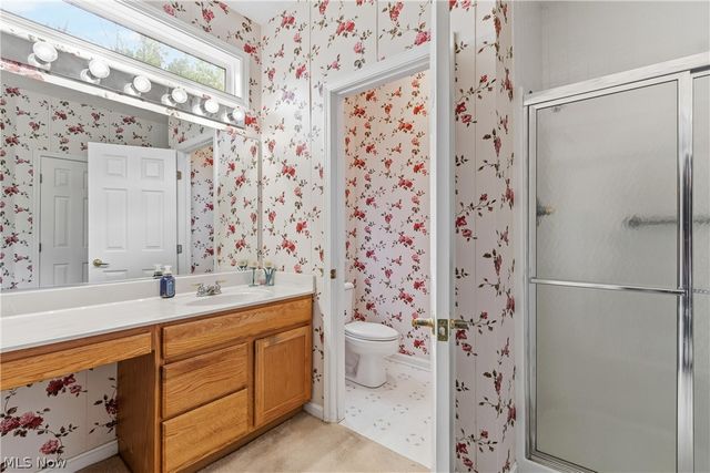 10490 W Ravine View Court, North Royalton, OH 44133