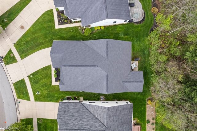 10490 W Ravine View Court, North Royalton, OH 44133