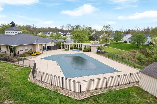 10490 W Ravine View Court, North Royalton, OH 44133