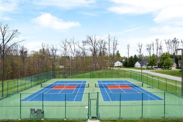 10490 W Ravine View Court, North Royalton, OH 44133