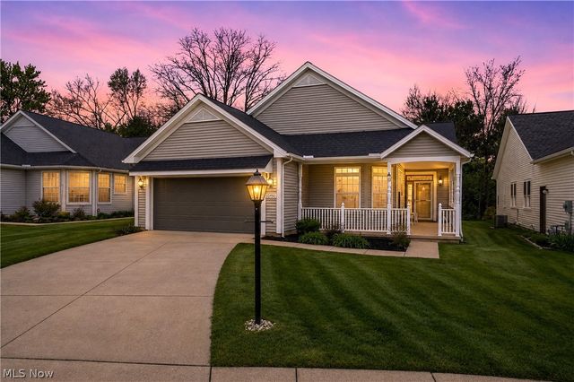10490 W Ravine View Court, North Royalton, OH 44133