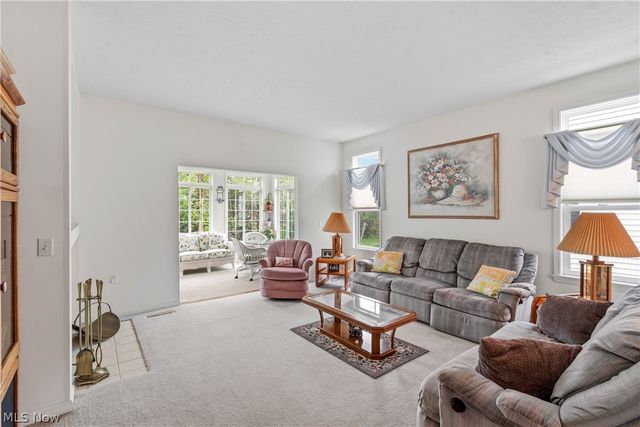 10490 W Ravine View Court, North Royalton, OH 44133