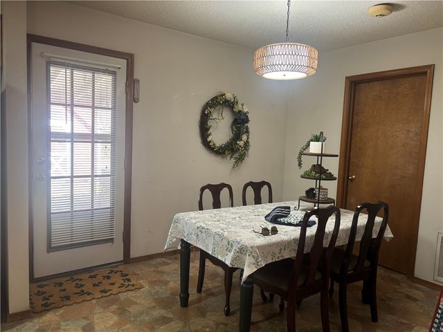 1603 East L Street, Russellville, AR 72801