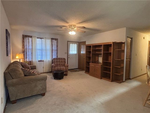 1603 East L Street, Russellville, AR 72801