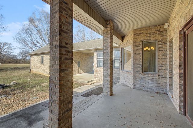 145 Franklin Heights Dr, Winchester, TN 37398