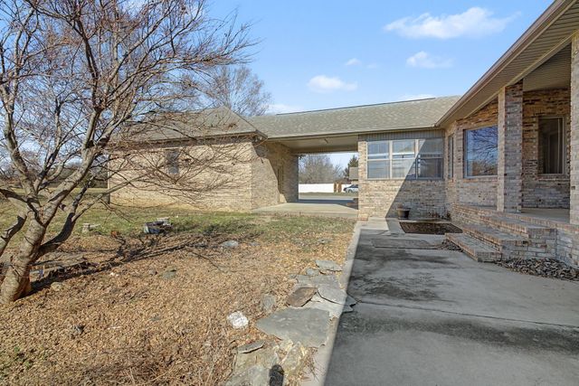 145 Franklin Heights Dr, Winchester, TN 37398