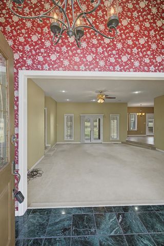 145 Franklin Heights Dr, Winchester, TN 37398