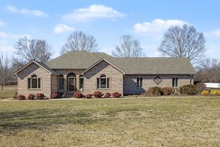 145 Franklin Heights Dr, Winchester, TN 37398