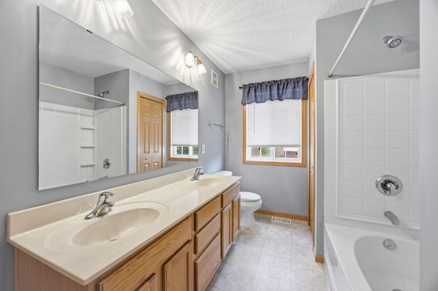 17179 Monroe Drive NW, Elk River, MN 55330