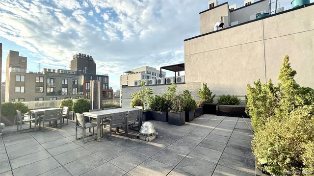 251 1st Street 4A, Brooklyn, NY 11215