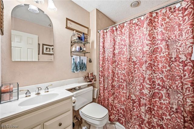 11488 N 12th Street, Beloit, OH 44609