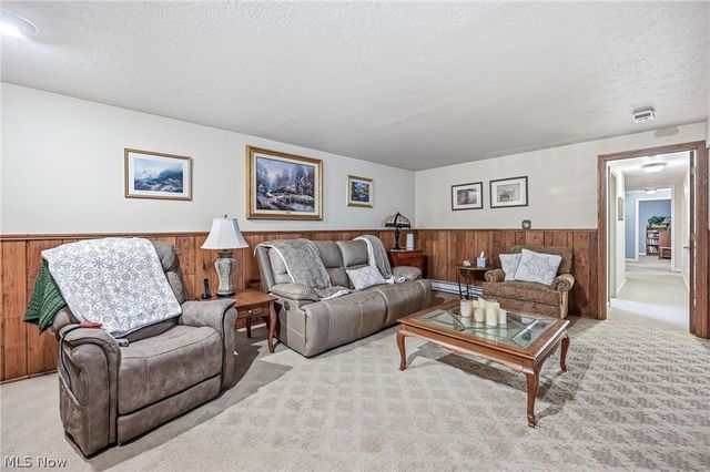 11488 N 12th Street, Beloit, OH 44609