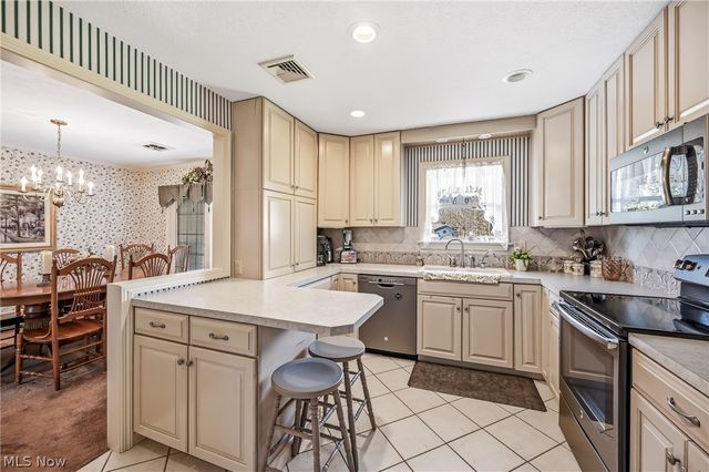11488 N 12th Street, Beloit, OH 44609
