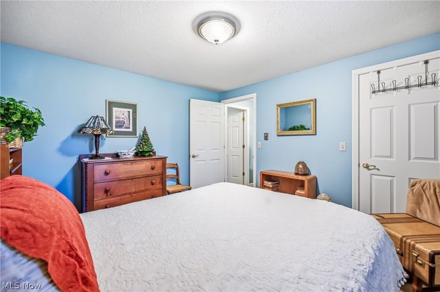 11488 N 12th Street, Beloit, OH 44609