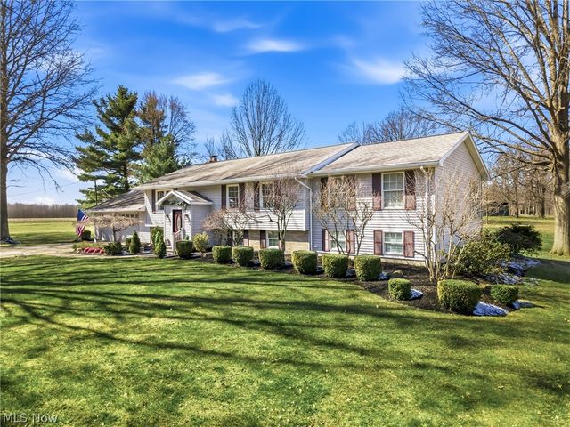 11488 N 12th Street, Beloit, OH 44609