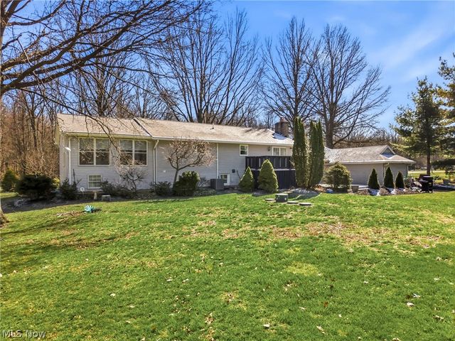 11488 N 12th Street, Beloit, OH 44609
