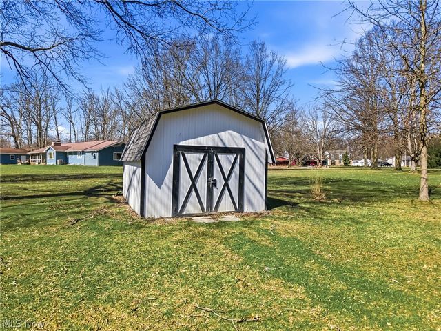 11488 N 12th Street, Beloit, OH 44609