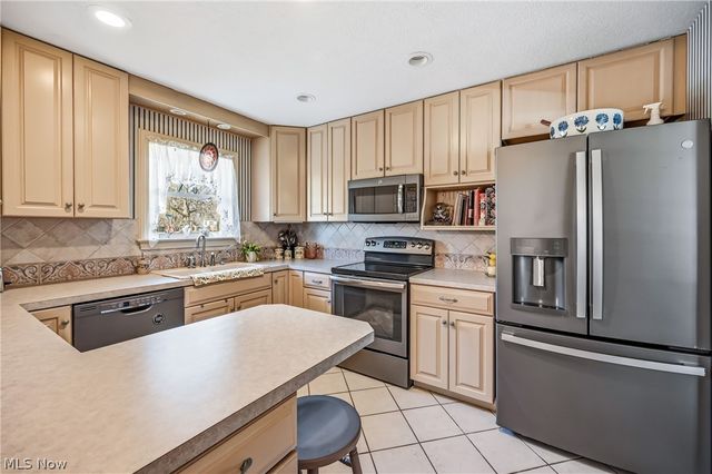 11488 N 12th Street, Beloit, OH 44609