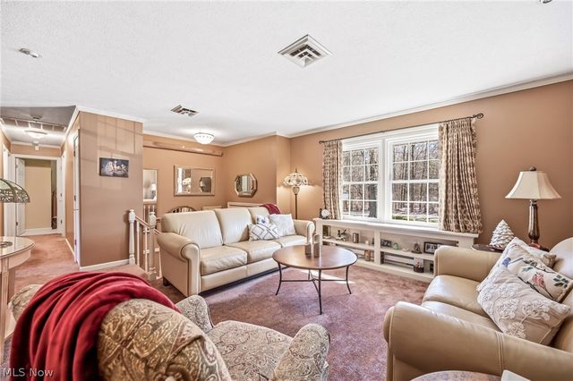 11488 N 12th Street, Beloit, OH 44609